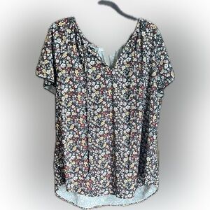 ❤️❤️Simple Multicolor Floral V-Neck Blouse